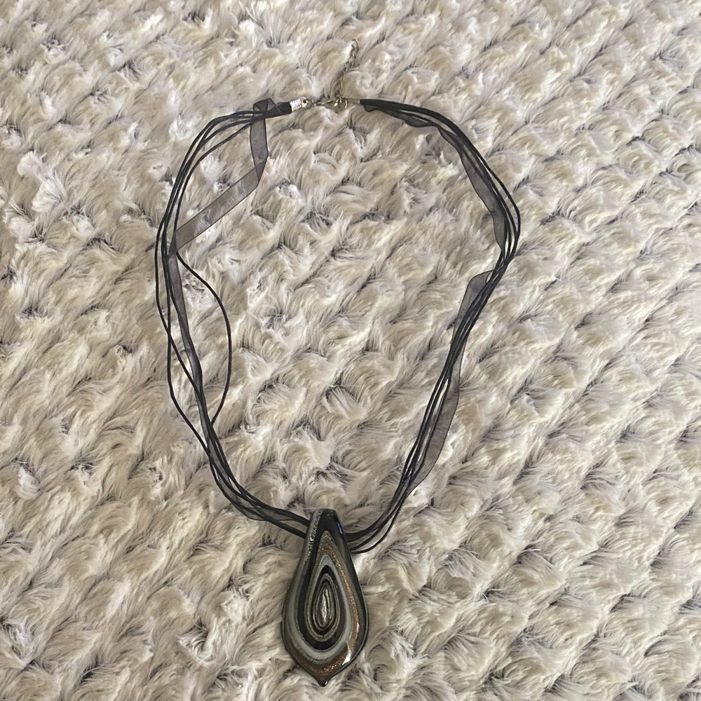 Elegant Black and Silver Glass Pendant Necklace